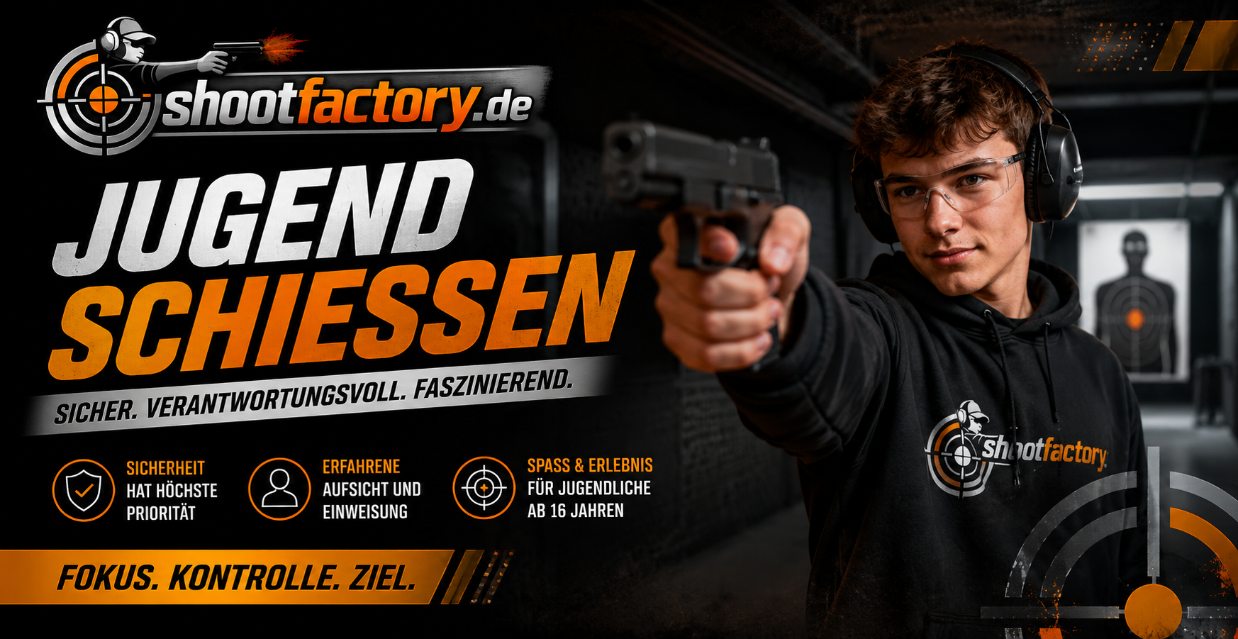 Jugendlicher beim sicheren Schießtraining auf dem Indoor-Schießstand bei Shootfactory in Reken